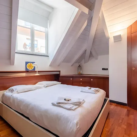 Joivy Lovely Studio Next To Piazza De Ferrari Genoa Exterior photo