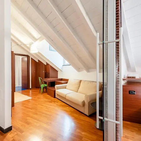 Joivy Lovely Studio Next To Piazza De Ferrari Genoa Exterior photo